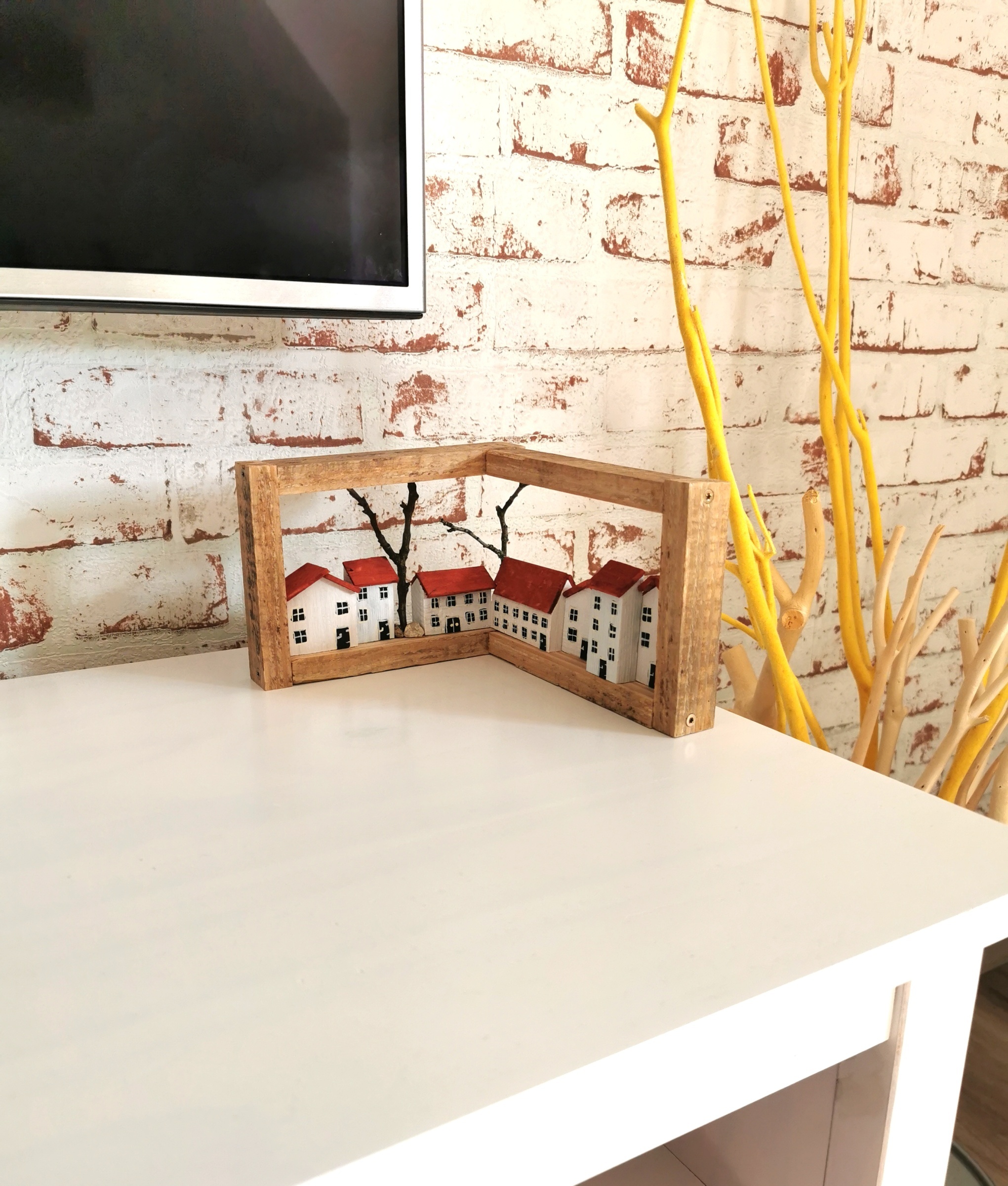 Rohový obrázek s dřevěnými domečky - do vnitřního rohu