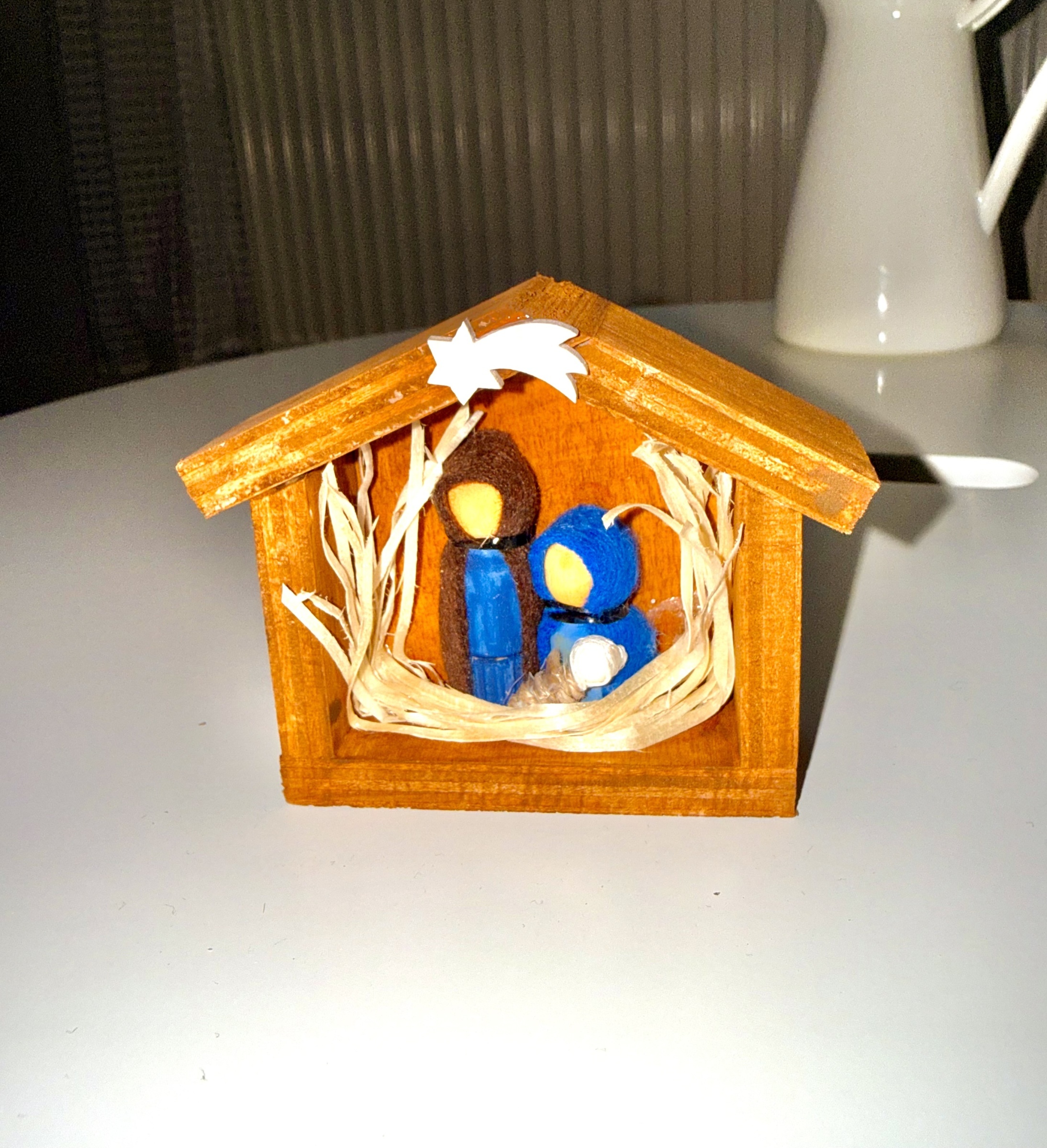 Malý dřevěný betlémek