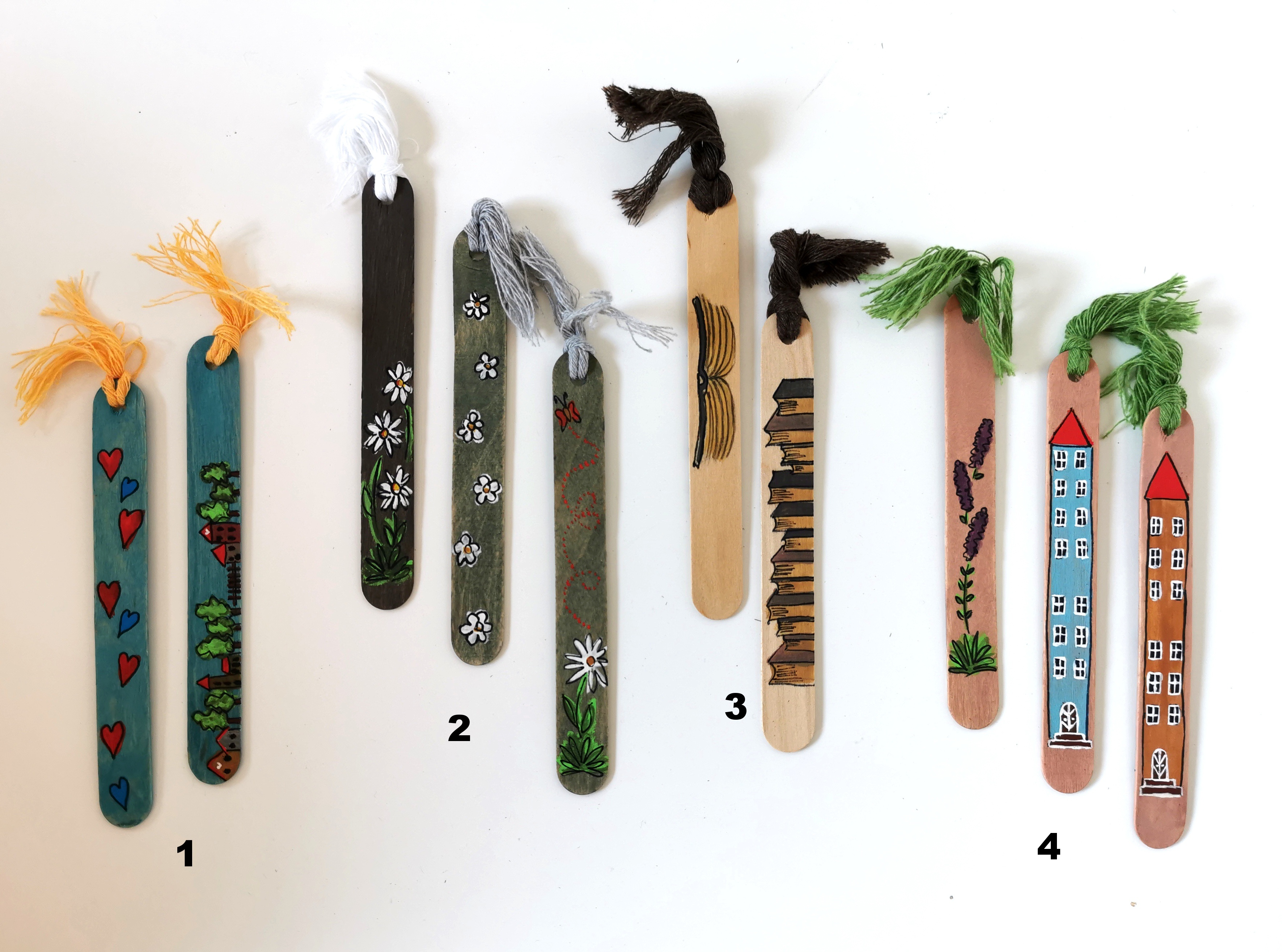 Dřevěná záložka do knihy