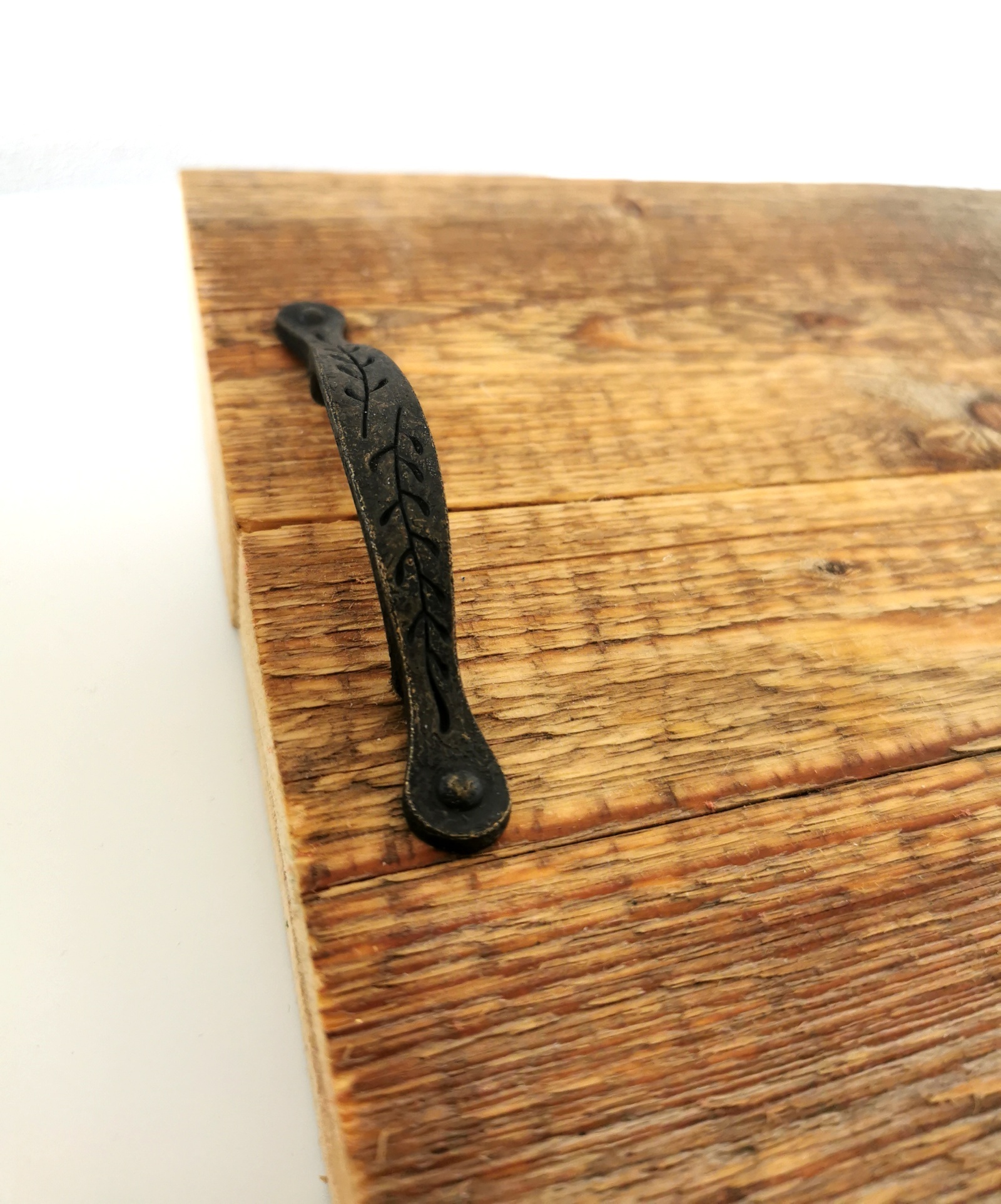 Rustikální servírovací prkénko