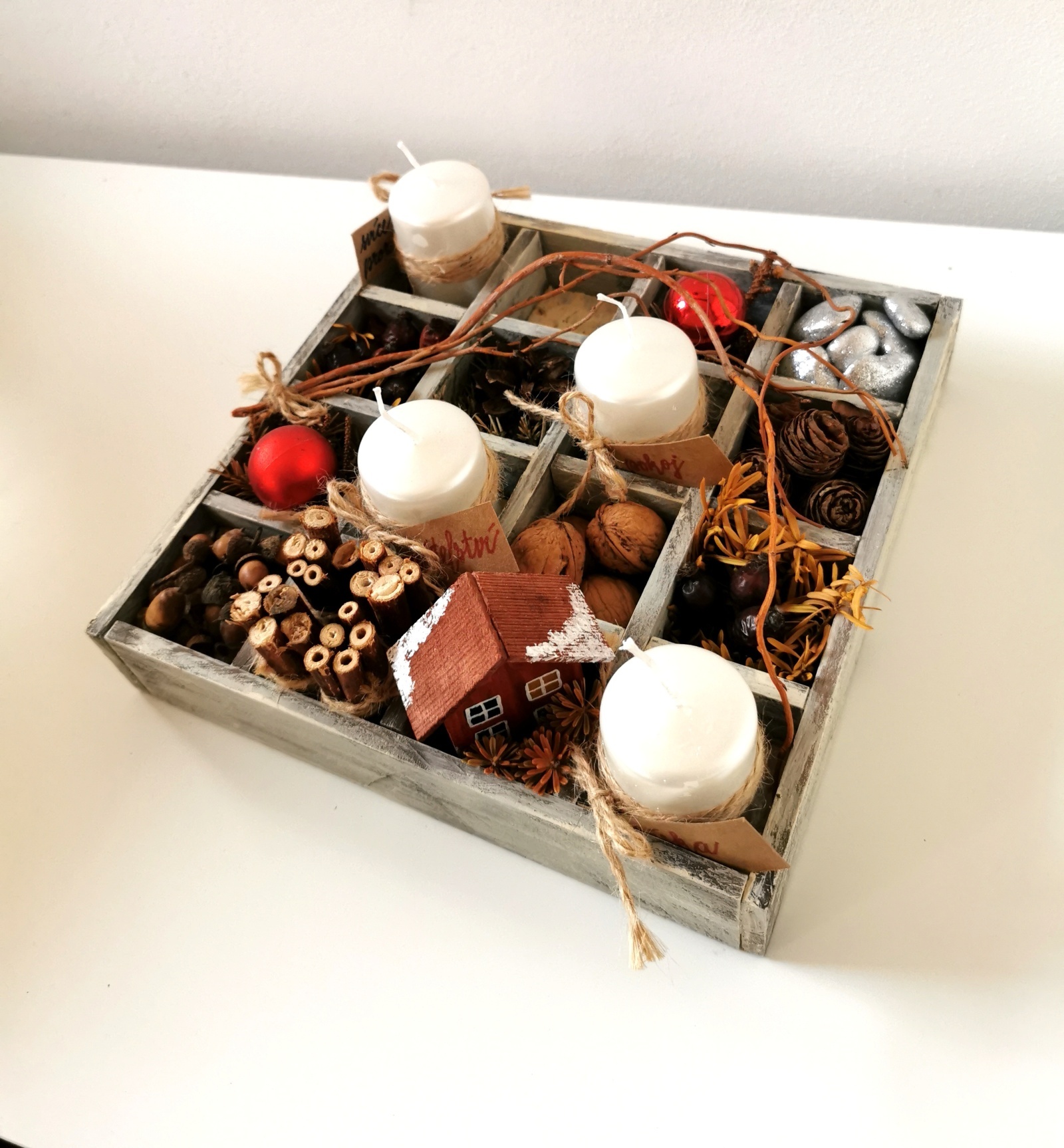 Adventní svícen na stůl