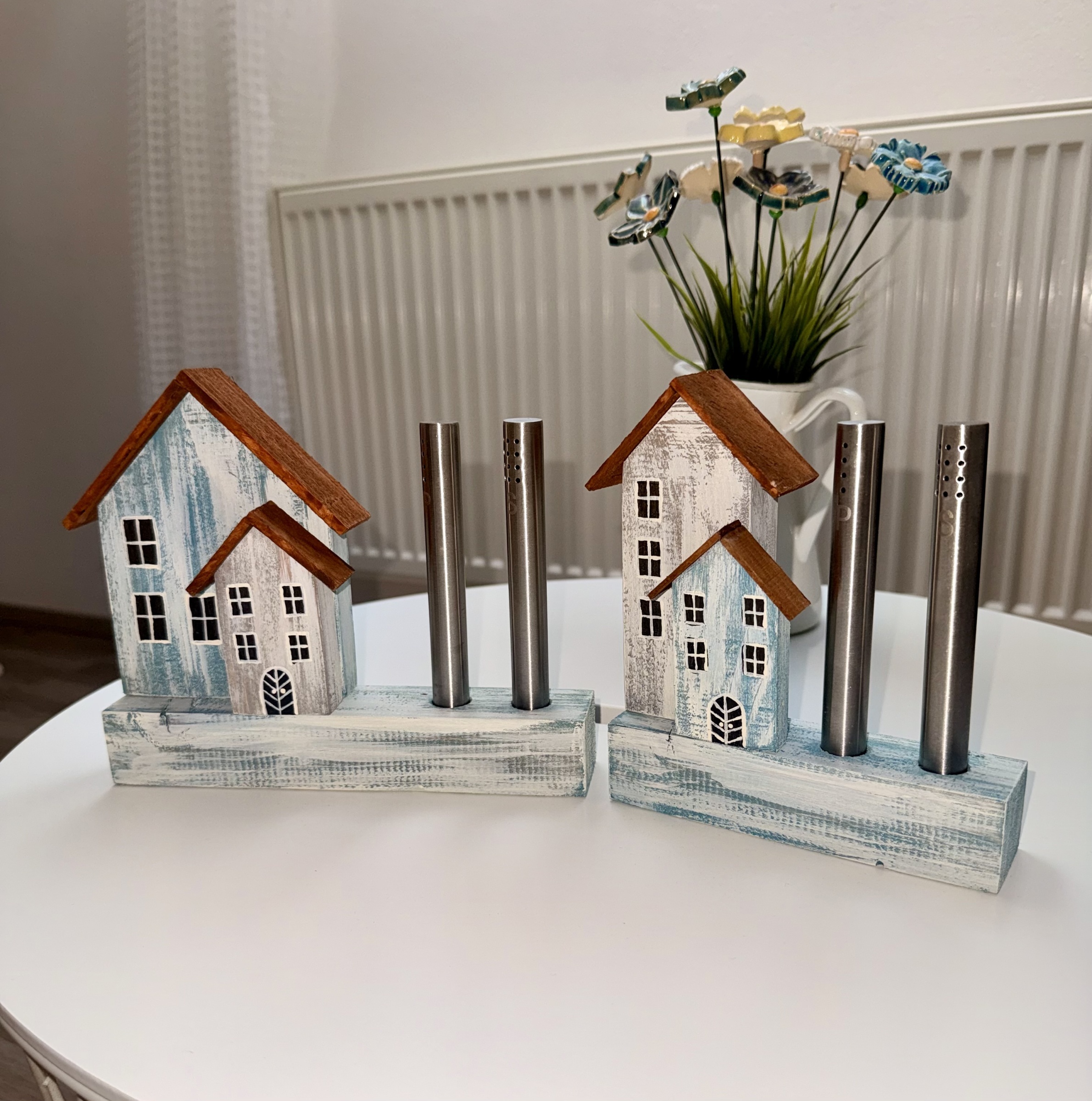 Dřevěné domečky se solničkou a pepřenkou - velké