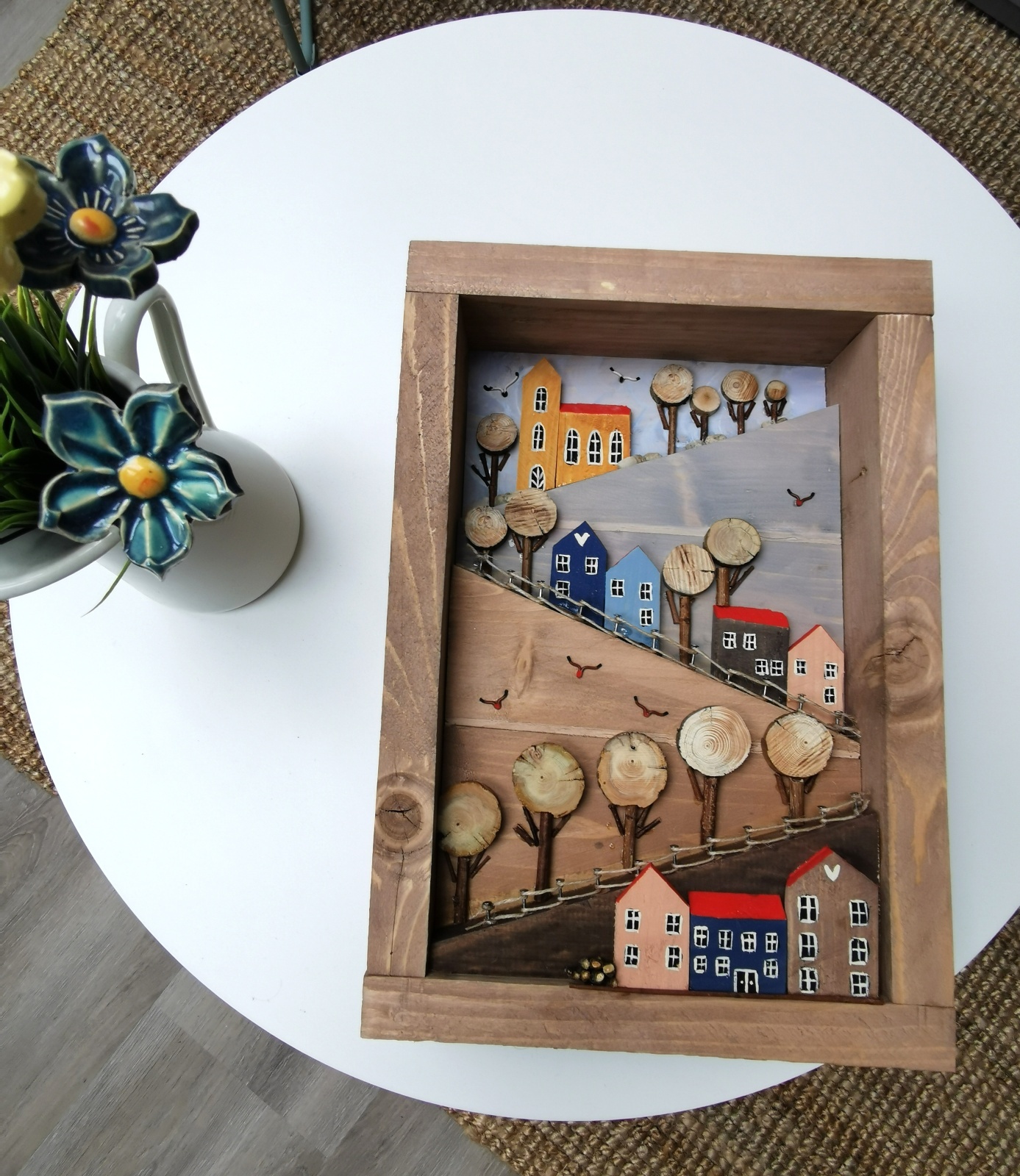 Dřevěný obraz s domečky - Nebeská pouť