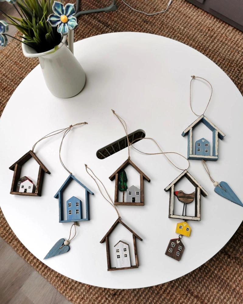 Závěsná Dekorace - Útulné domečky na provázku