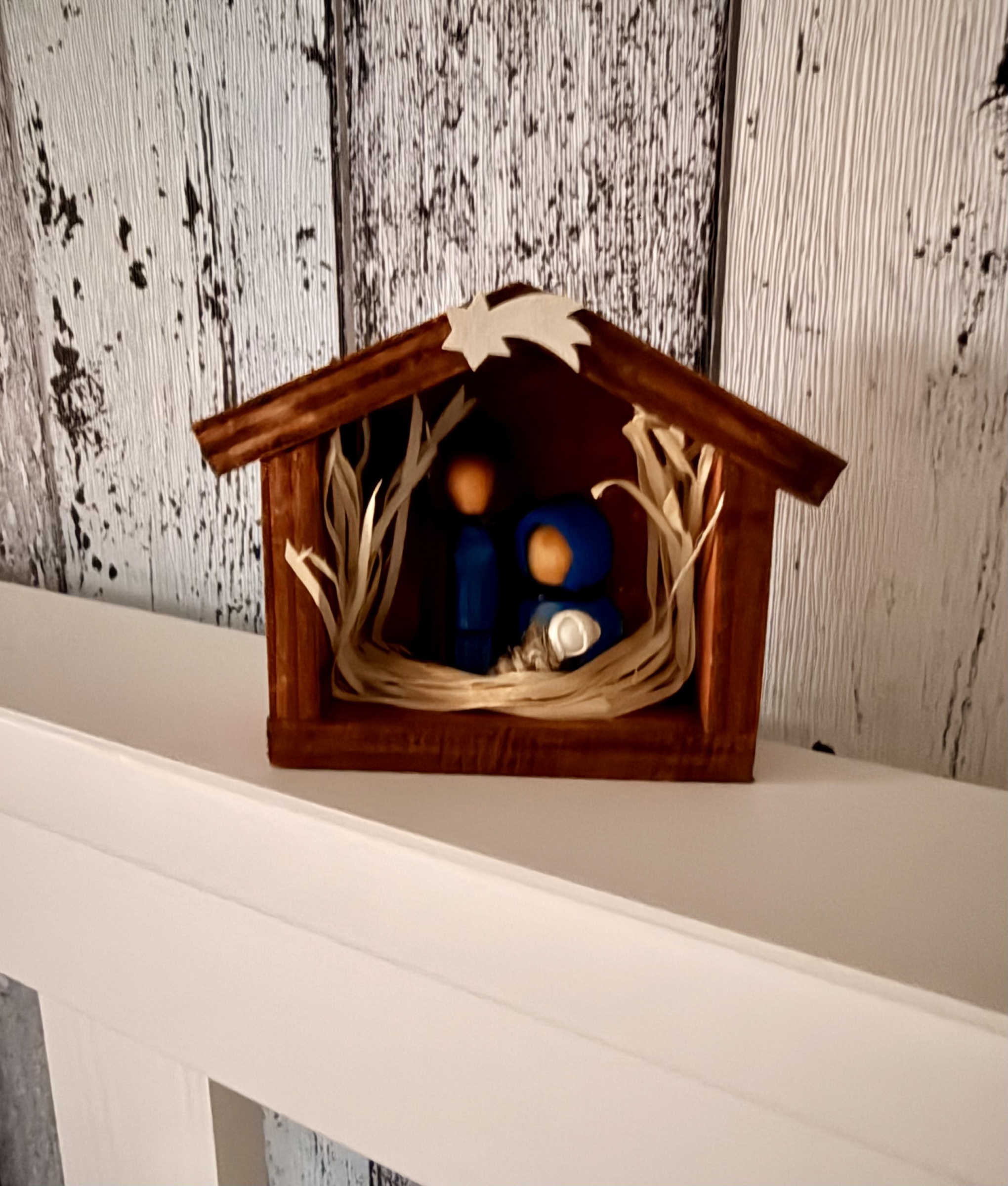 Malý dřevěný betlémek