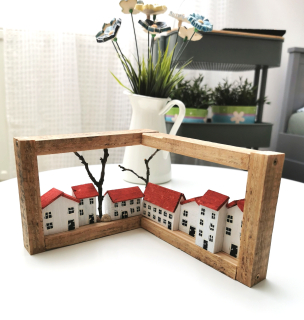 Rohový obrázek s dřevěnými domečky - do vnitřního rohu