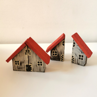 Dvoudílný dřevěný domeček